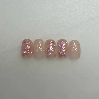 ネイル ANNE梅田ALLYS店所属・村上 カンナのネイルデザイン