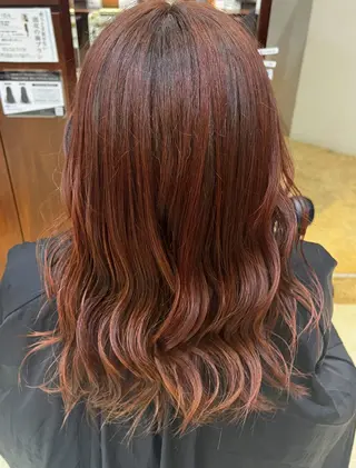 セミロング カラー BENI鈎取 kanakoのヘアスタイル