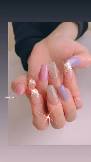 ネイル JINI NAIL所属・ジニ ネイルのネイルデザイン