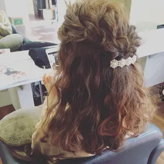 ミディアム セミロング ロング カラー パーマ ヘアアレンジ 成松 勇治のヘアスタイル