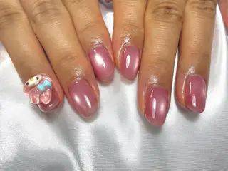 ネイル alma (アルマ)のネイルデザイン