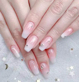 ネイル queens nailsalonのネイルデザイン