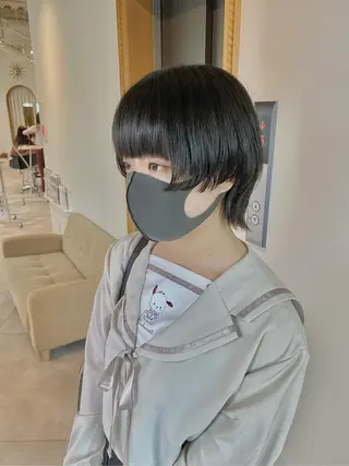 ショート 大阪ウルフカット ハッシュカットのヘアスタイル