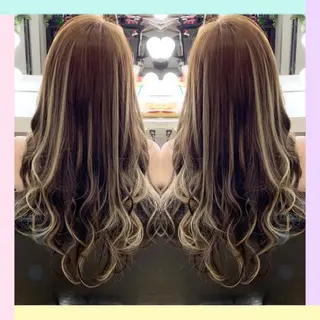 ロング カラー れん/ハイトーン /エクステ/韓国風のヘアスタイル