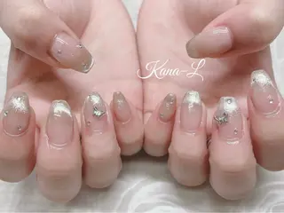 ネイル 芦辺 香奈のネイルデザイン