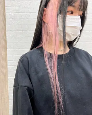 ロング インナーカラー👾 Chibiのヘアスタイル