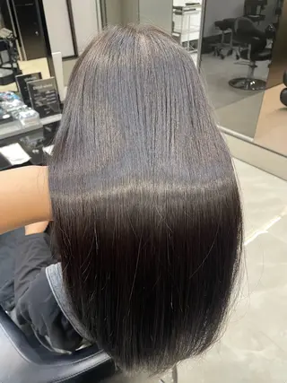 ロング HARUKI MINATO Japan FUKUOKA所属・秋屋 美々梨のヘアスタイル