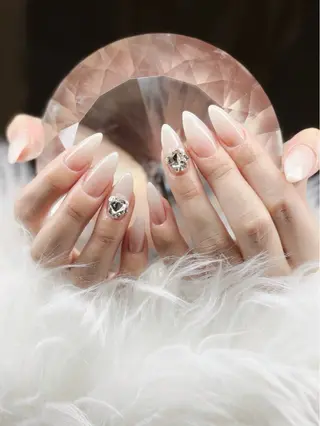 ネイル s. aiのネイルデザイン