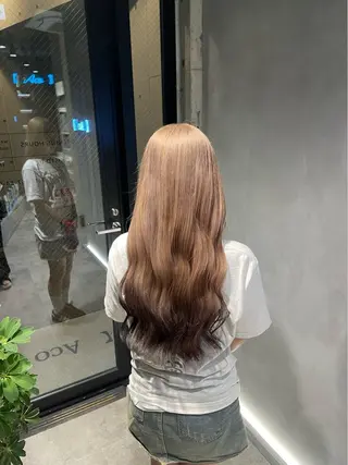 ロング カラー 暖色/ハイトーン/ カラー/HBLのヘアスタイル