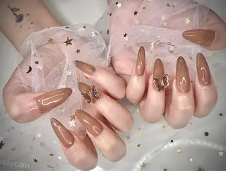 ネイル I-nailロング /ワンホン/キラキラのネイルデザイン