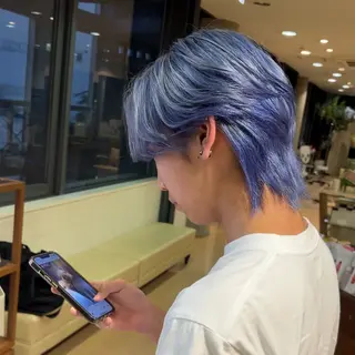 ショート カラー CONAN｜レイヤー ボブ／ハイトーンのヘアスタイル