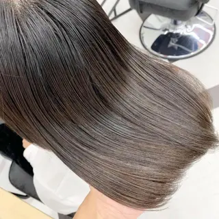 ミディアム カラー mona/ ストレートスタイル✨のヘアスタイル