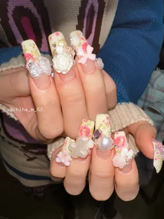 ネイル チハル ミチハタのネイルデザイン