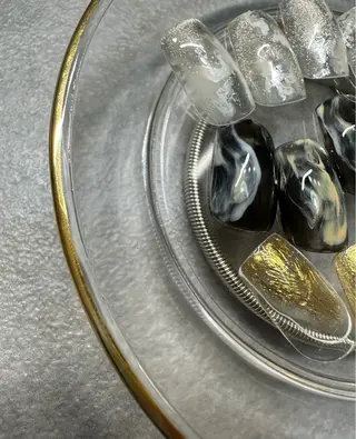 ネイル kiii.__ ✴︎*のネイルデザイン