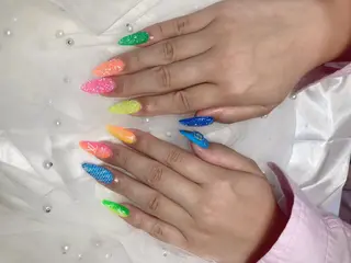 ネイル U·Mi nail salon所属・U·MI 上野御徒町店のネイルデザイン