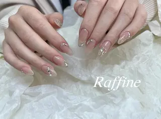ネイル RAFFINE 月🦋🩵のネイルデザイン