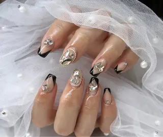 ネイル Minako 【Charmant】のネイルデザイン