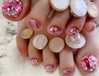 ネイル nail salon Berry所属・前田 りかのネイルデザイン