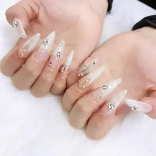 ネイル REBEST nailのネイルデザイン