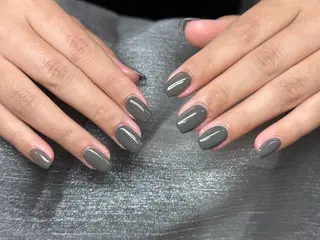 ネイル メイ 💅のネイルデザイン