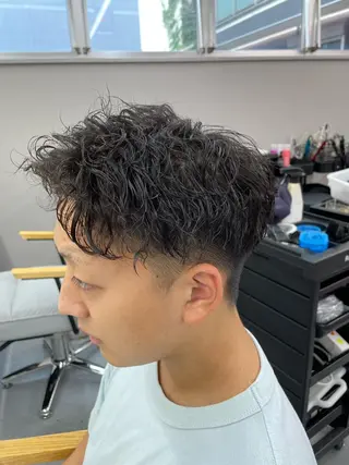 パーマ メンズ メンズ特化/パーマ/ ブリーチ/福島 千颯のヘアスタイル