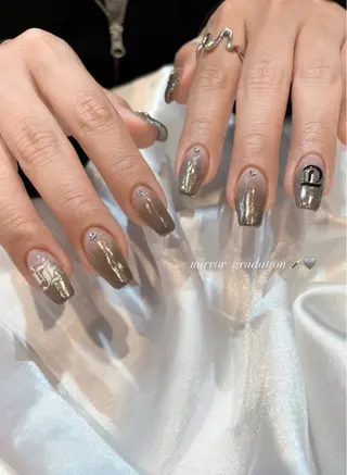 ネイル classic 新横浜所属・山田 暉のネイルデザイン