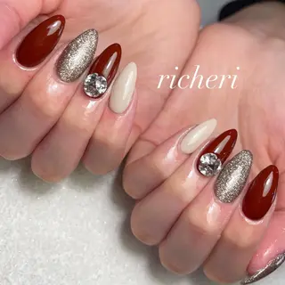 ミディアム ネイル richeri beautyのネイルデザイン