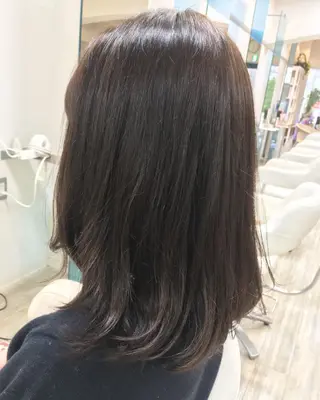 ミディアム カラー NATSUKI💟 EARTH二俣川のヘアスタイル