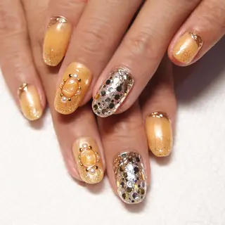 ネイル 山田 麻衣のネイルデザイン