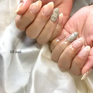 ミディアム pllia beautyのネイルデザイン