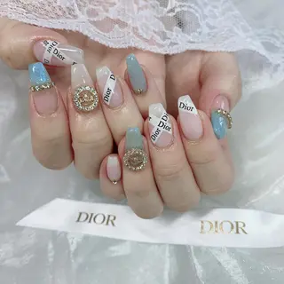 ネイル La neige* yuki 🥯🍑のネイルデザイン