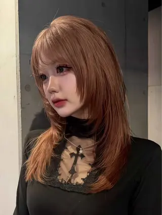 ロング カラー だいち/ハイトーン/ デザインカラーのヘアスタイル