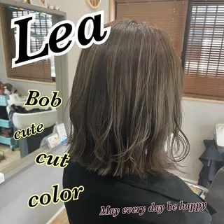 ミディアム カラー Hair room Leaのヘアスタイル