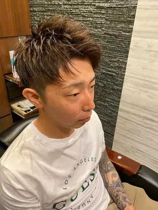 ショート カラー メンズ ヒロ銀座ヘアーサロン BARBER SHOP川崎店所属・岡本 宗士のヘアスタイル