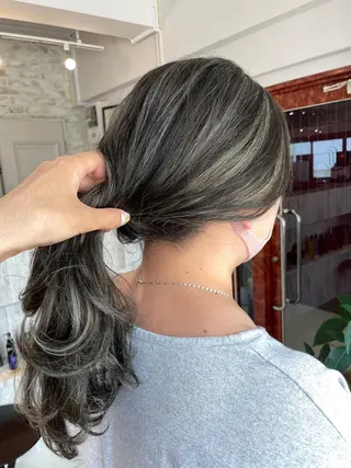 ロング カラー she2.shinjuku所属・takumi Hのヘアスタイル