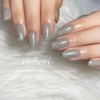 ミディアム ネイル richeri beautyのネイルデザイン