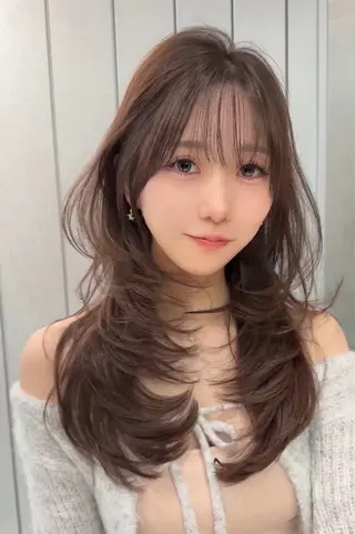 セミロング カラー Lond mare レイヤーカット/韓国のヘアスタイル