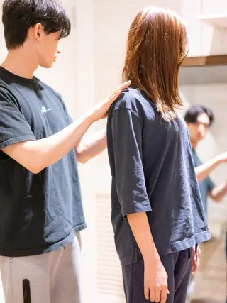 小顔矯正/姿勢矯正 美容整体師　野口杏太のエステ・リラクイメージ