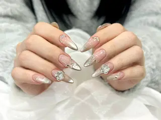 ネイル Momo チップ長さ出し専門店のネイルデザイン