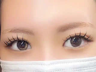 マツエク・マツパ kiki by eyelash&eyebrow所属・kiki アイラッシュのマツエク・マツパデザイン