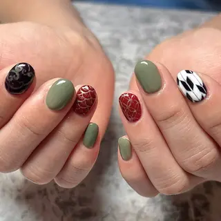 ネイル 極楽 鳥花のネイルデザイン