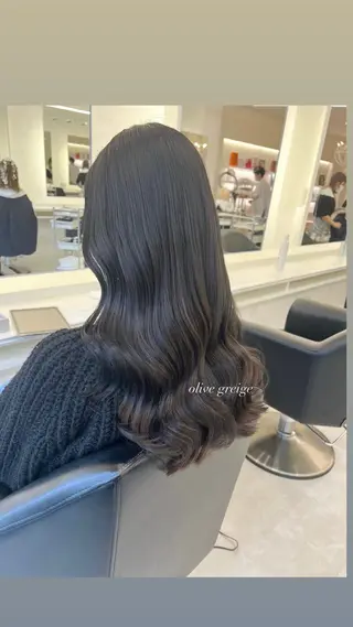 セミロング ParveMix 宮﨑 梨里のヘアスタイル