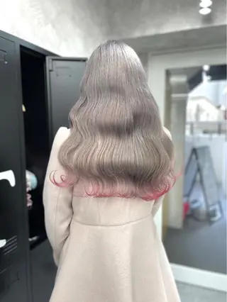 ロング カラー ハイトーン/ゆるふわ 🎨𖥔ׁTOMO♡のヘアスタイル