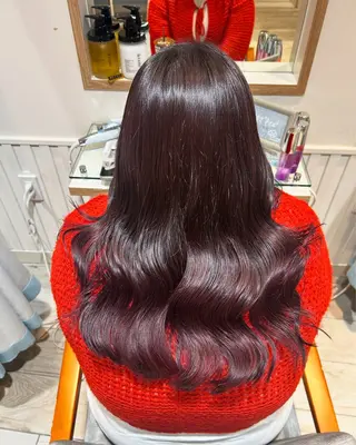 セミロング カラー 大川 夏実のヘアスタイル