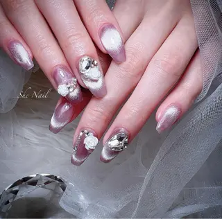 ネイル She   Nail所属・ISA_ BELLAのネイルデザイン