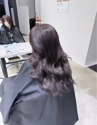 ロング 艶カラー /顔周り◎ 小川泰輝💍のヘアスタイル