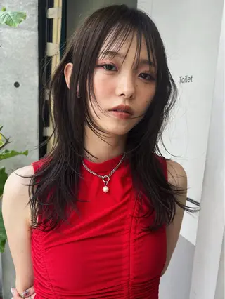 セミロング カラー ハッシュカット カシマハヤトのヘアスタイル