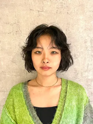 ミディアム パーマ mulum所属・ボブパーマ/ ウルフパーマ原科🪴のヘアスタイル