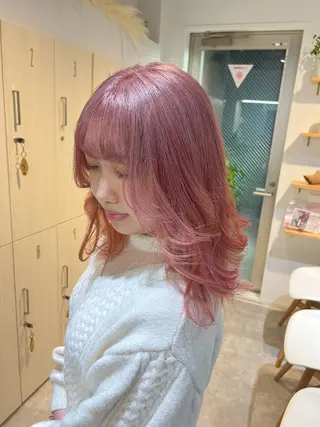 セミロング Miku 🇺🇸のヘアスタイル