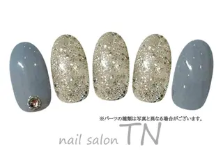 ネイル 矢川 まどかのネイルデザイン